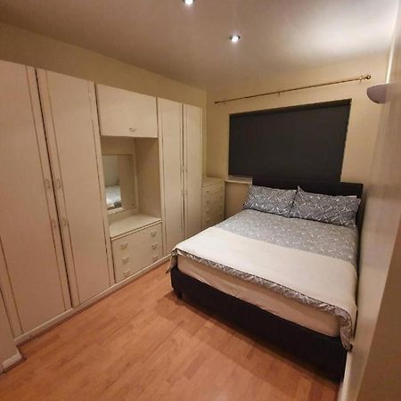 Sav Apartments Watford Вотфорд Екстер'єр фото