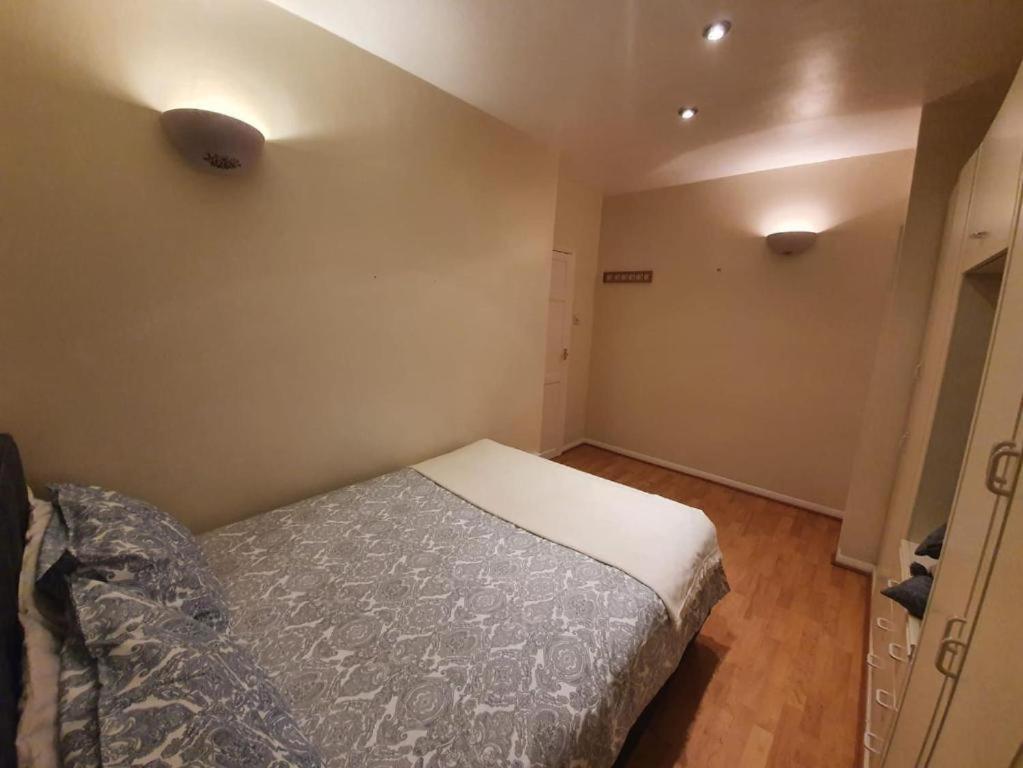 Sav Apartments Watford Вотфорд Екстер'єр фото